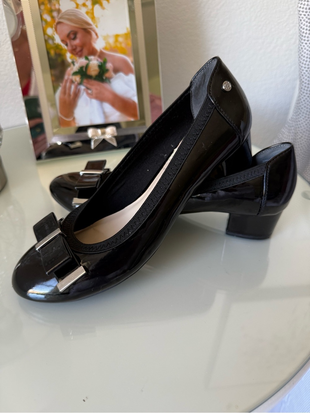 Dana Buchman Black Patent Low Block Heel Pumps with Bow Accent